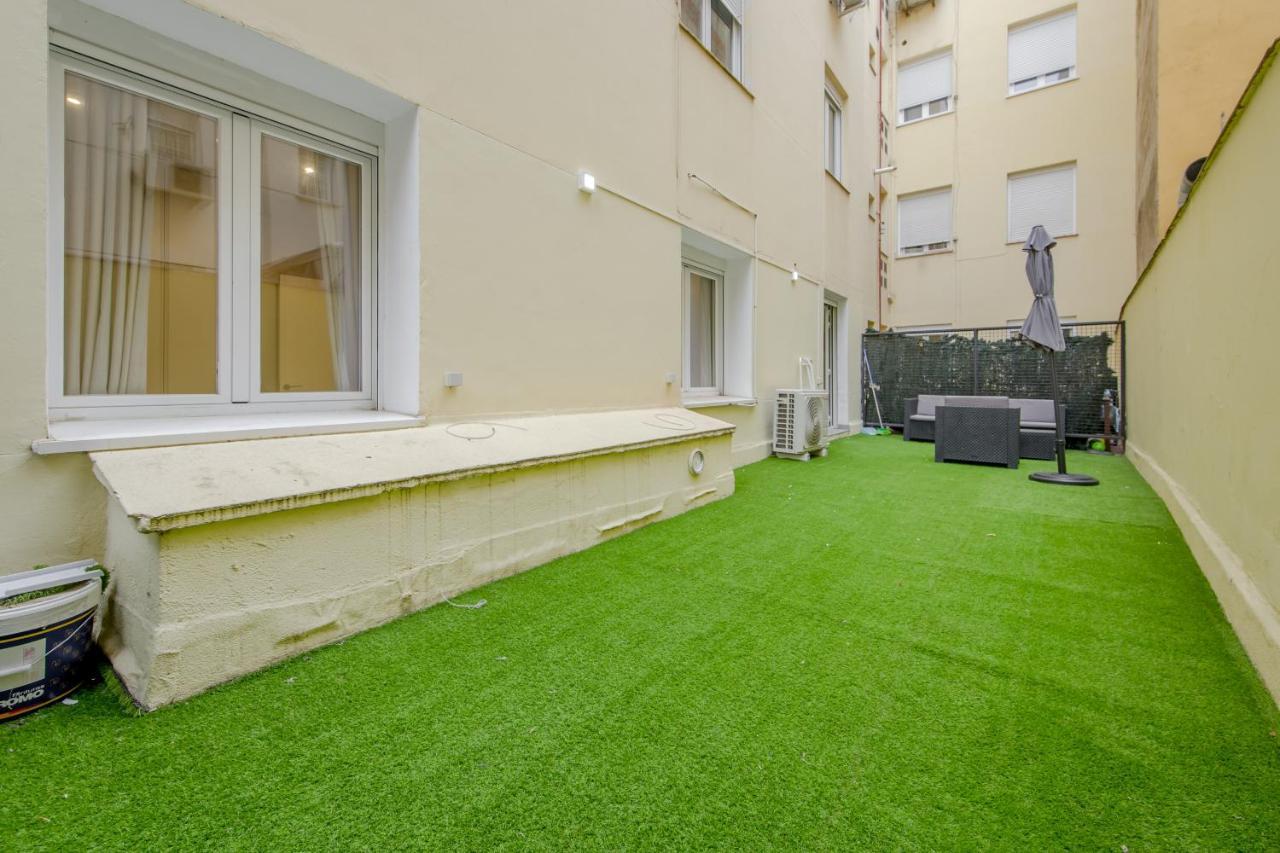 Acogedor Apt 3 Habitaciones Y Terraza En El Centro Madrid Esterno foto