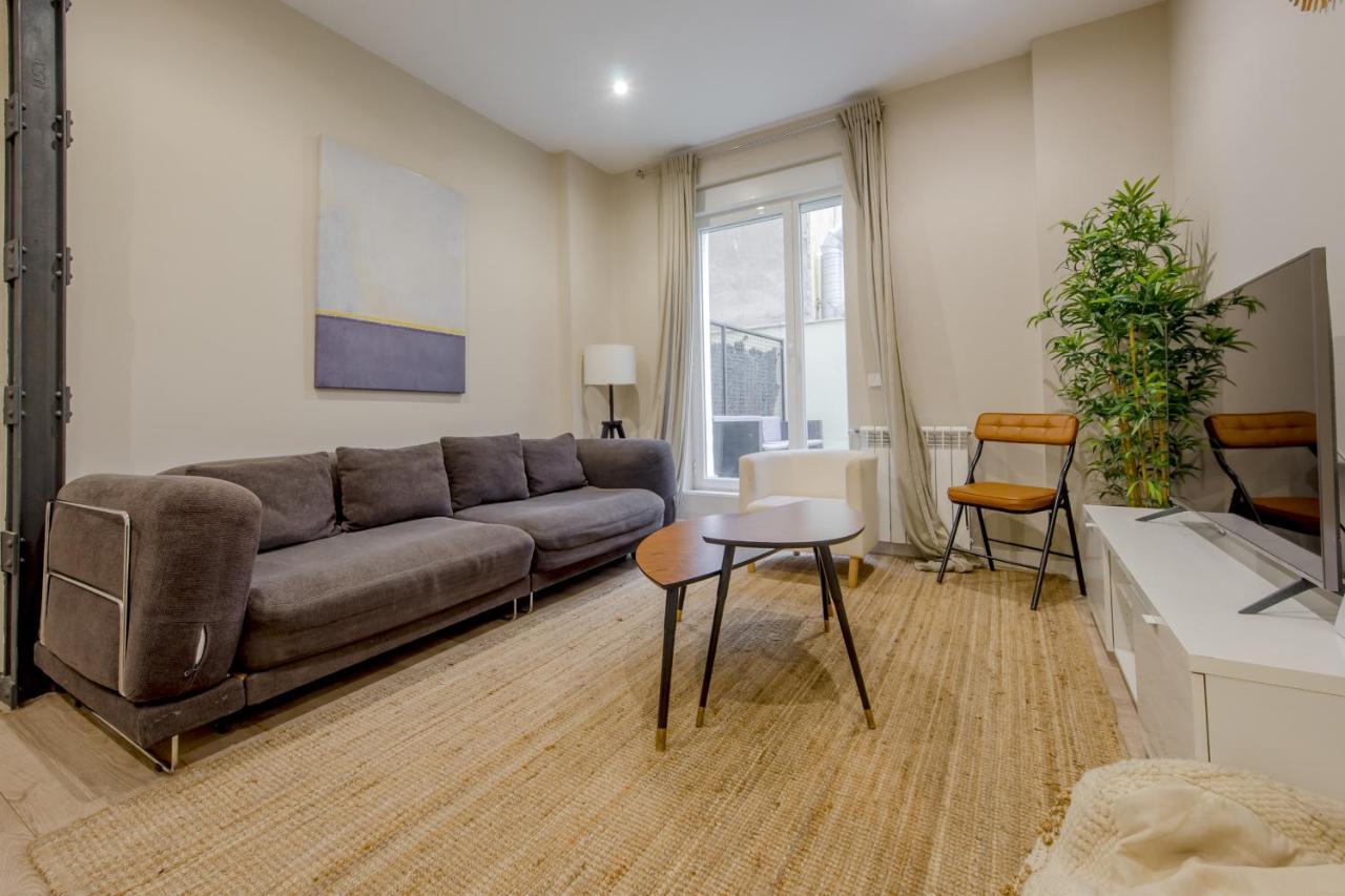 Acogedor Apt 3 Habitaciones Y Terraza En El Centro Madrid Esterno foto